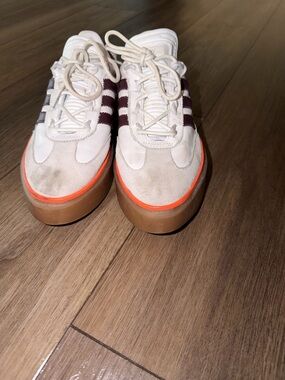 Ivy Park white Platform Sneakers with Maroon Stripes and Orange Trim size 9